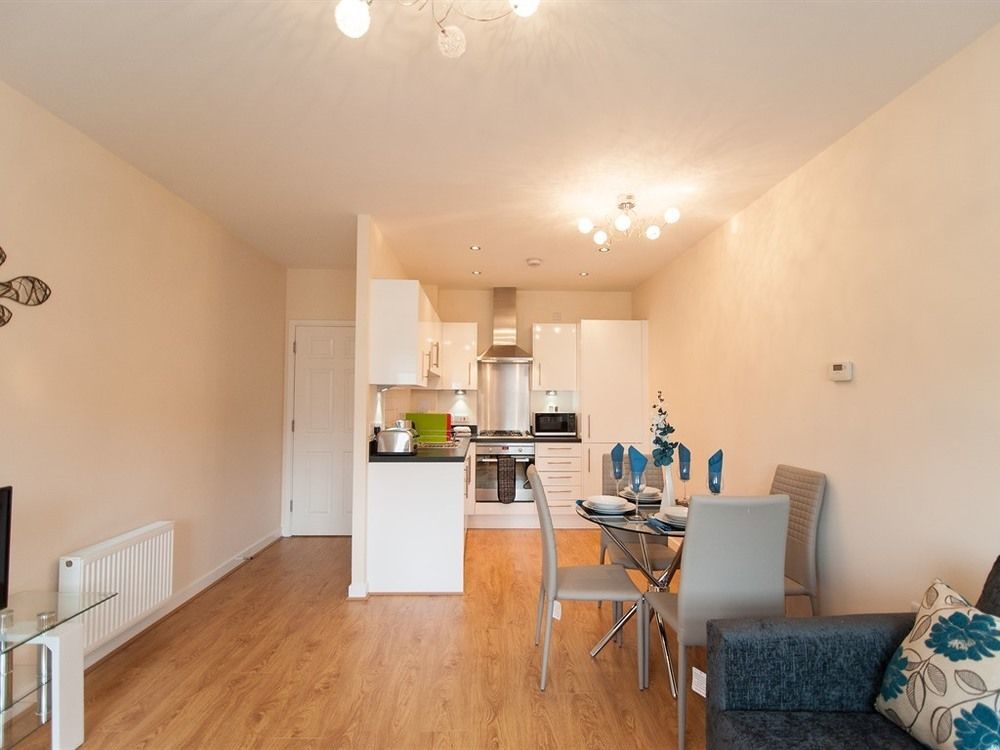 Station Suites Watford  Dış mekan fotoğraf